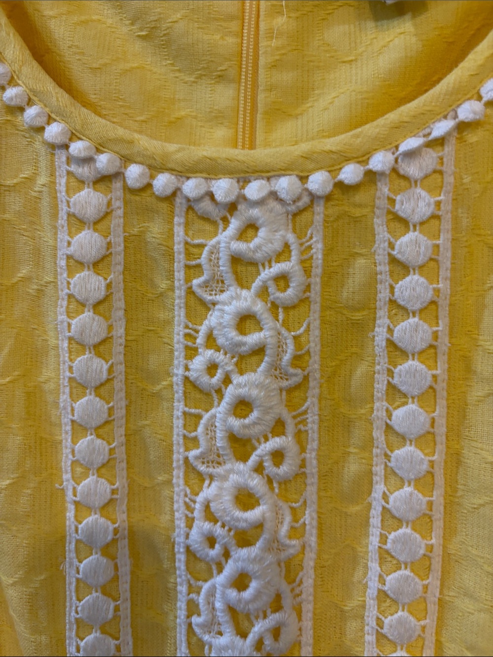Banana Republic Yellow Sleeveless Dress with White Lace Trim - Picture 8 of 10